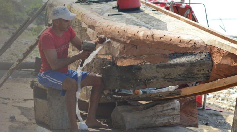 Why Choose Low-Flow Toilet Installation Pros